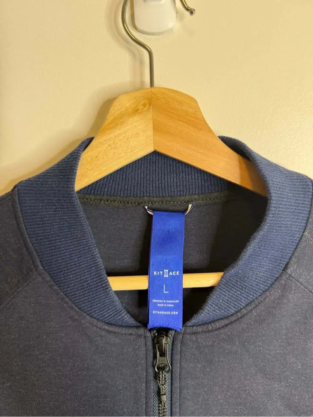 Kit and Ace lightweight zip